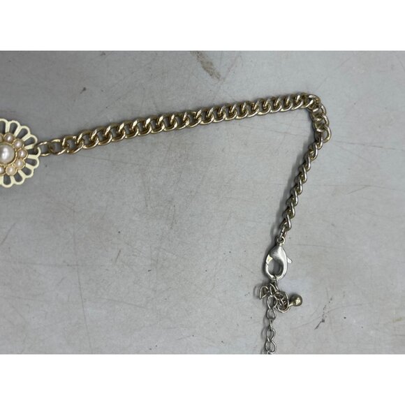 Costume jewelry necklace floral chain foe pearl ivory gold color clasp 19" READ - Picture 5 of 9